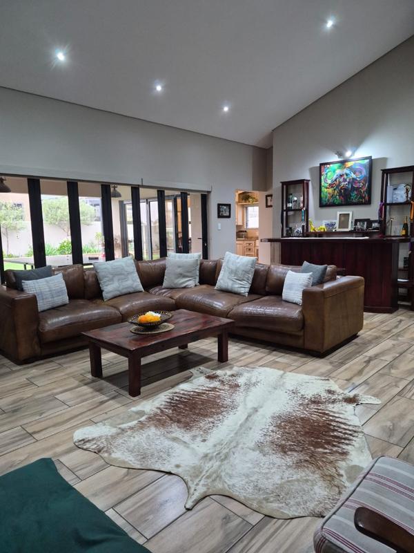 4 Bedroom Property for Sale in Heron Banks Golf Estate Free State